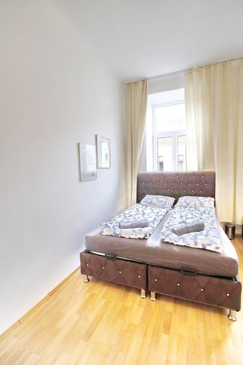 Comfortable Rooms Near Schoenbrunn Palace Hl Viena Exterior foto